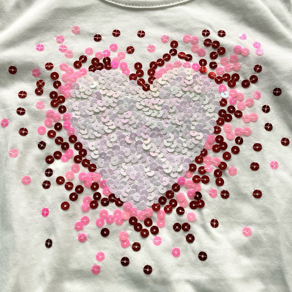 Max Studio Sequin Heart Outfit - Picture 3 of 12